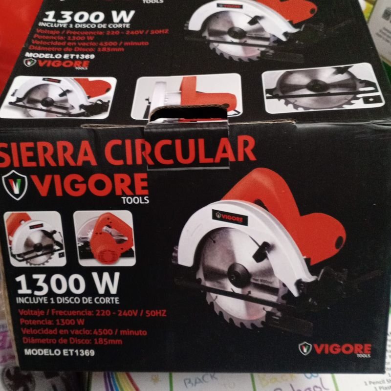 Lote siguiente: Sierra circular Vigore 1300W - Herramientas