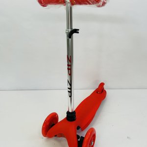 Monopatín Scooter Tres Ruedas Rojo con Luces ZIP - imagen 4