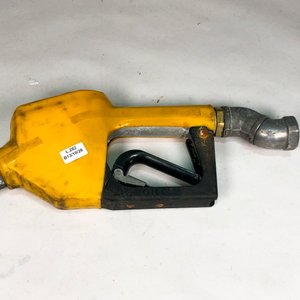 Pico de Gasolinera Amarillo Vintage - imagen 3