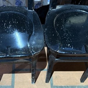 Juego de 2 Sillas de Roble Pintadas de Negro - imagen 3