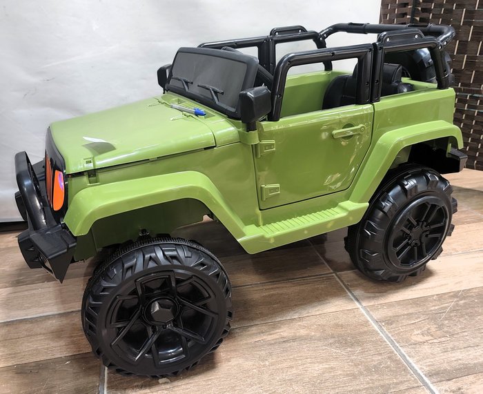 Item 16561 - Image 3