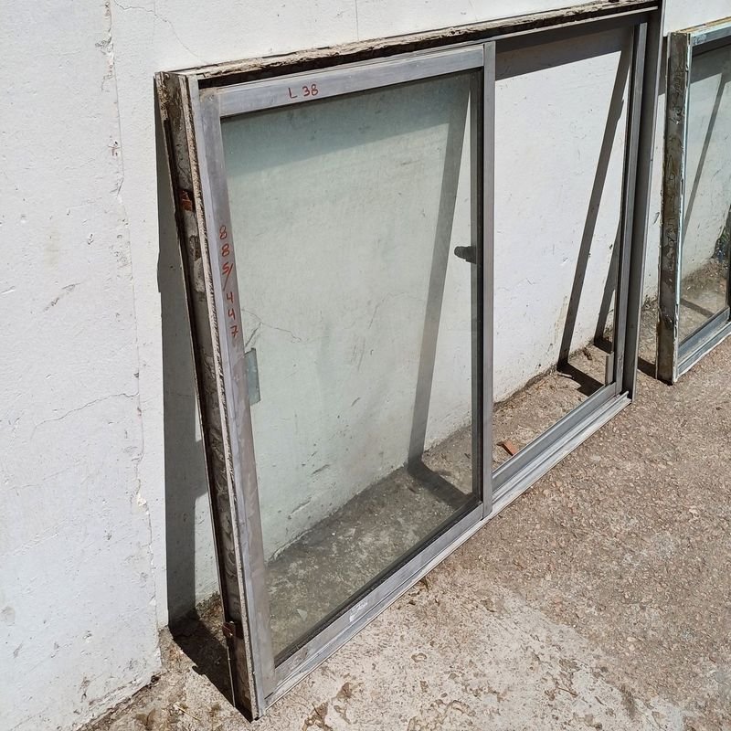 Ventanas de aluminio con dos hojas corredizas para venta - imagen 3