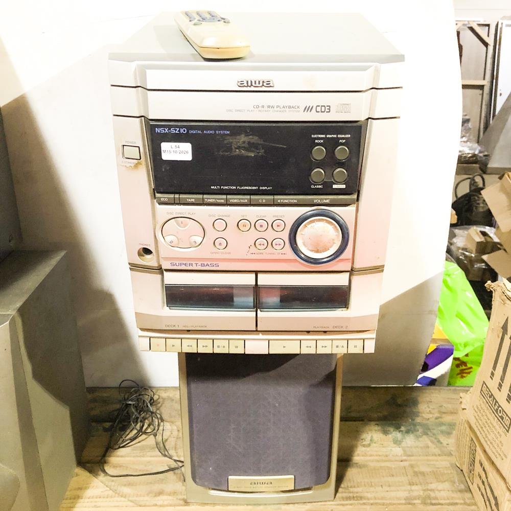 Equipo de música Aiwa CD/RW con parlante