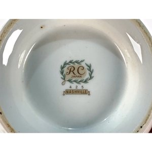 Juego de Porcelana Japonesa Blanca con Decoración Floral: Tetera, Azucarero y Lechera - imagen 6