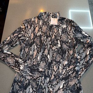 Lote anterior: Polera Guapa Talle M Estampado Animal Print Nueva Con Etiqueta