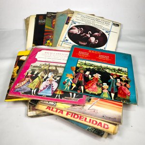 Lote siguiente: Lote de Discos de Vinilo de Música Clásica y Variada
