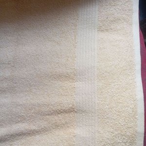 Set de 2 Toallas de Baño Nuevas (70x140 cm) - imagen 2