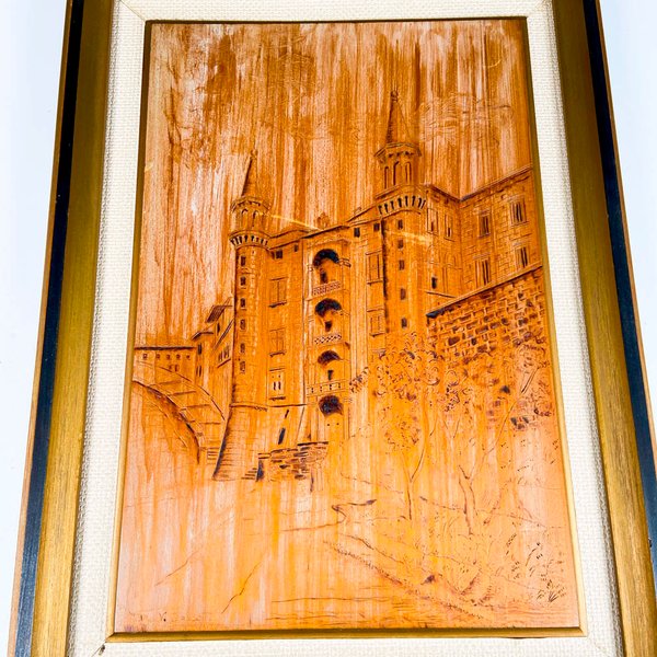 Dos cuadros de castillos en madera - imagen 2