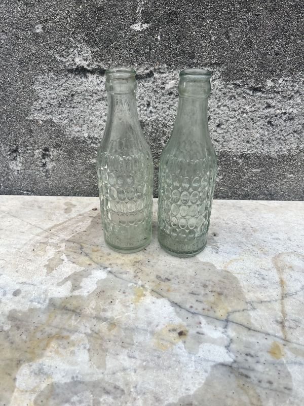 Dos botellas de URRETA en excelente condición - imagen 4