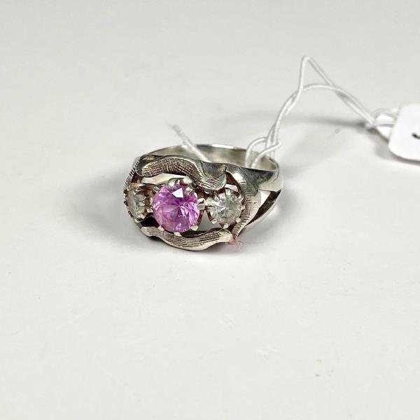 Anillo de Plata con Piedras Rosas y Blancas