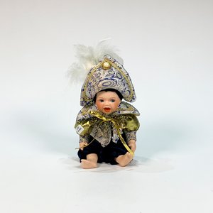 Muñeca Moderna de Porcelana con Vestido Azul y Detalles Dorados - 24 cm - imagen 2