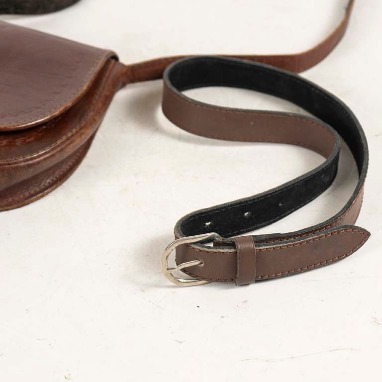 Cartera y cinturón de cuero - imagen 2