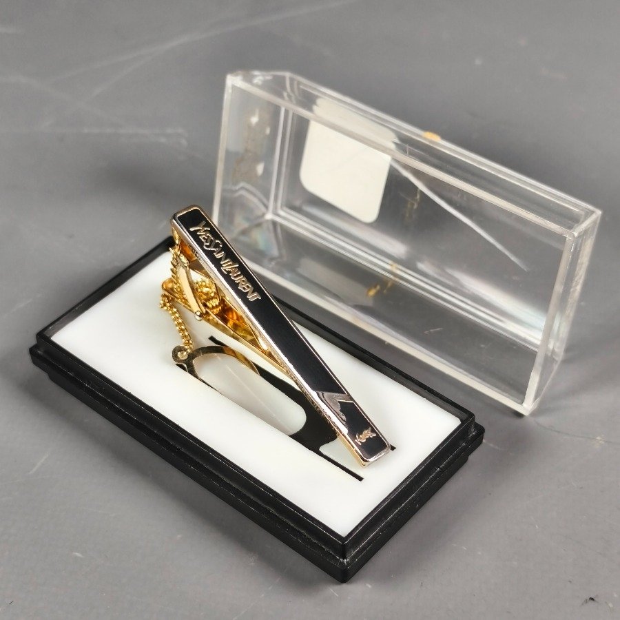 Item 16317 - Image 1