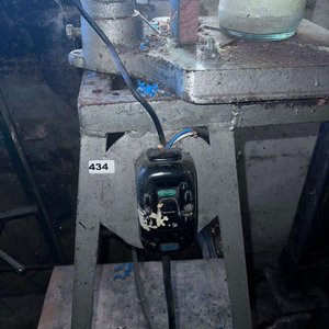 Taladro de Pie para Perforaciones Precisas - imagen 1