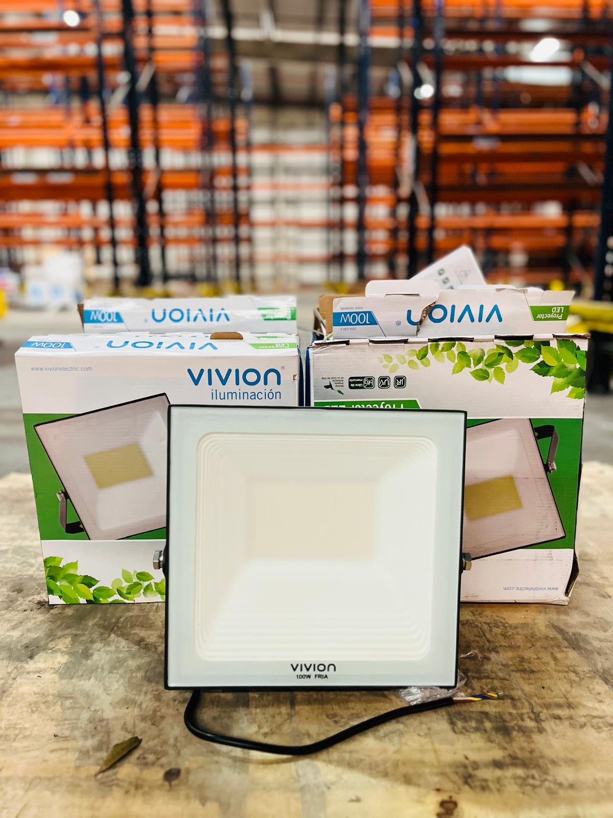 Lote de 8 Focos LED 100W VIVION Proyectores Fríos