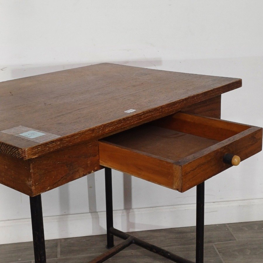 Mesa con cajón y base metálica - imagen 6