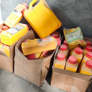 Lote de Frascos Plásticos SikaTop Modul Amarillos - imagen 3