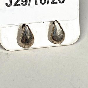 Lote anterior: Par de Caravana de Plata con Diseño de Gota