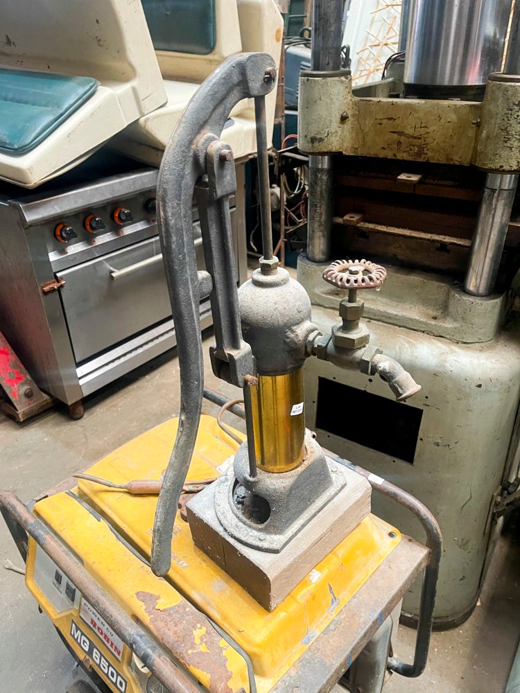 Item 501846 - Image 0