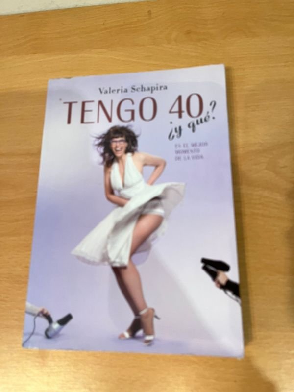 Libro de Valerie Schapira en buen estado