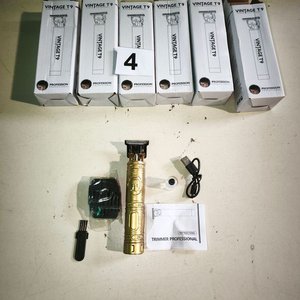 Lote anterior: 8 Patilleras Vintage T9 Profesionales Doradas con Accesorios