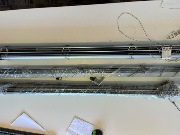 Cortinas de aire acondicionado en buen estado - imagen 2