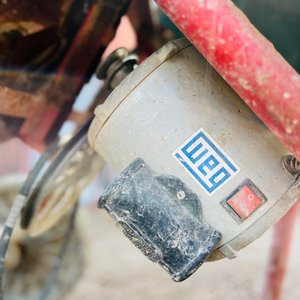 Hormigonera Eléctrica WEG con Motor - imagen 3