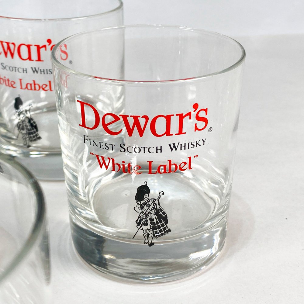 Doce vasos de whisky monograma DEWARS - imagen 2
