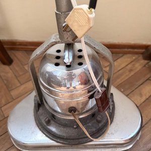 Máquina Lustradora de Pisos Antigua - imagen 2