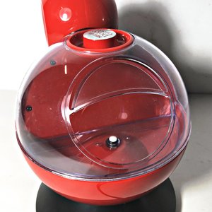 Cafetera Dolce Gusto Roja y Negra - imagen 2