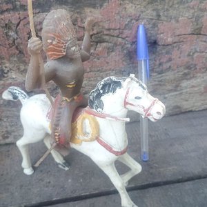 Figura Antigua de Indio a Caballo - imagen 2