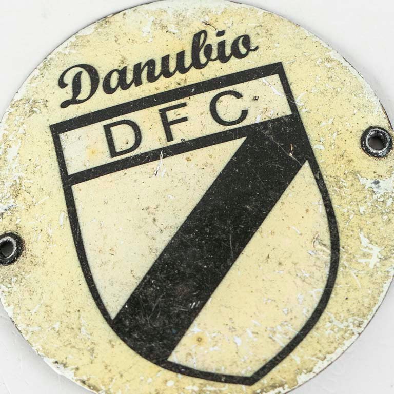 Escudo de Danubio de chapa litografiada - imagen 3
