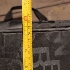 Bolso Maletín Deportivo de Viaje con Ruedas Kenneth Cole Reaction Negro - imagen 9