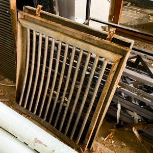 Lote de 3 Rejillas Metálicas para Construcción - imagen 4
