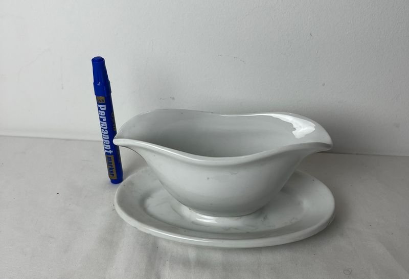 Salsera de porcelana blanca con velas azules - imagen 2