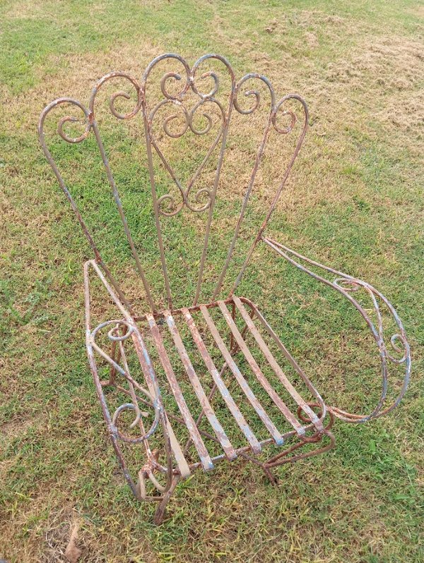Sillas de hierro antiguas para decoración - imagen 6