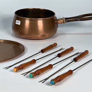 Set de Fondue de Cobre y Metal con 6 Pinchos y Bandeja - imagen 4