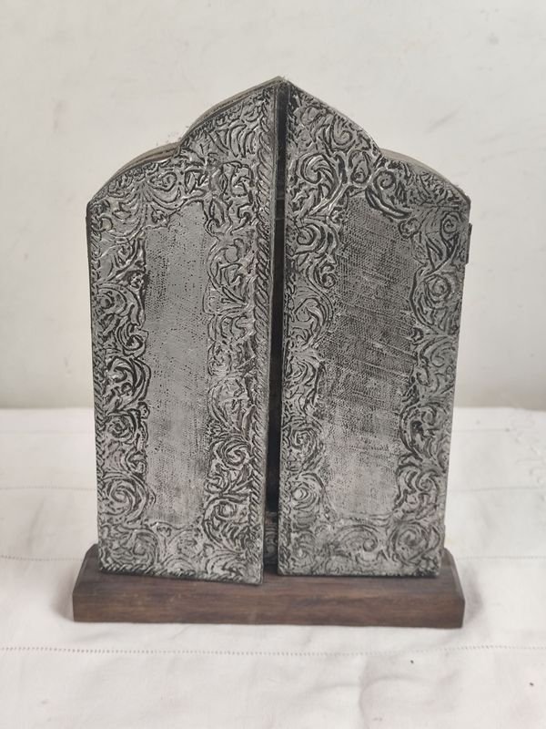 Item 841717 - Image 1