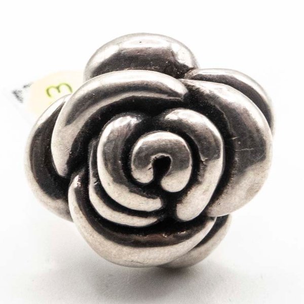 Anillo de Plata con Diseño de Rosa - imagen 1