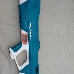 Lote de Juguetes: Peluches, Pistolas, Reproductor CD Panasonic y Más - imagen 26