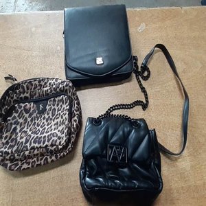 Lote siguiente: Lote de 3 Carteras de Moda