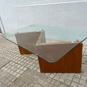Mesa de Living con Tapa de Vidrio y Biblioteca Negra - imagen 6