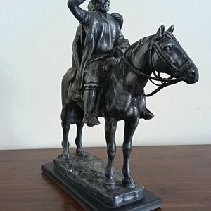 Escultura "Pareja Criolla" de José Belloni, Escala de "Nuevos Rumbos" - imagen 2