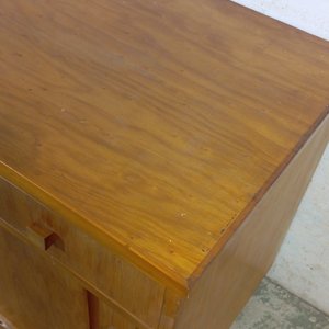Aparador Bajo de Madera con 2 Cajones y 2 Puertas Corredizas - imagen 7