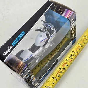 Réplica Yamaha FJR1300A Policía Escala 1:18 Maisto - imagen 7