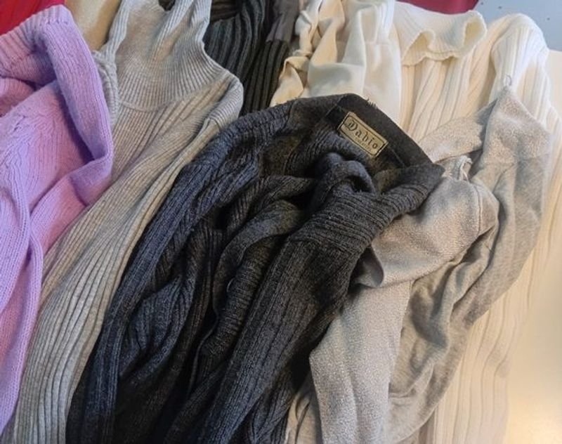 Lotes de ropa y accesorios para la temporada - imagen 2