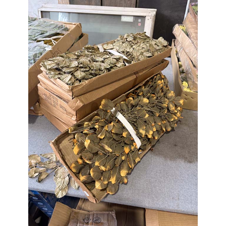 Lote anterior: Plantas artificiales en cajas de cartón