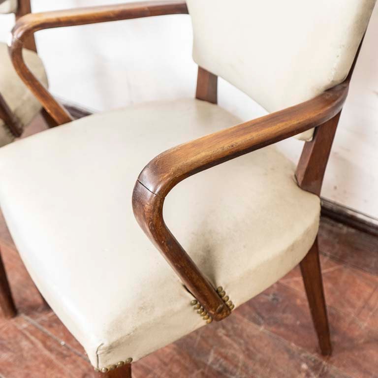 Item 2097602 - Image 2