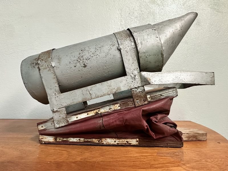 Antiguo AHUMADOR DE APICULTURA para venta - imagen 9