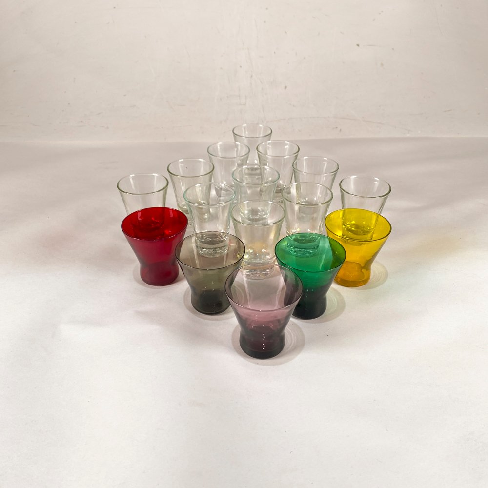 Lote de 16 Vasos para Shots de Vidrio Hialino de Colores Variados